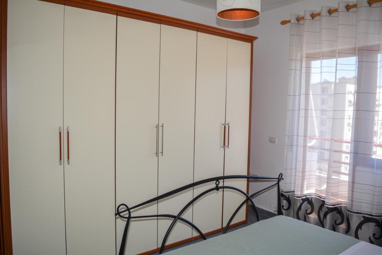 Moraceae Lovely Apartment Tirana Exterior photo